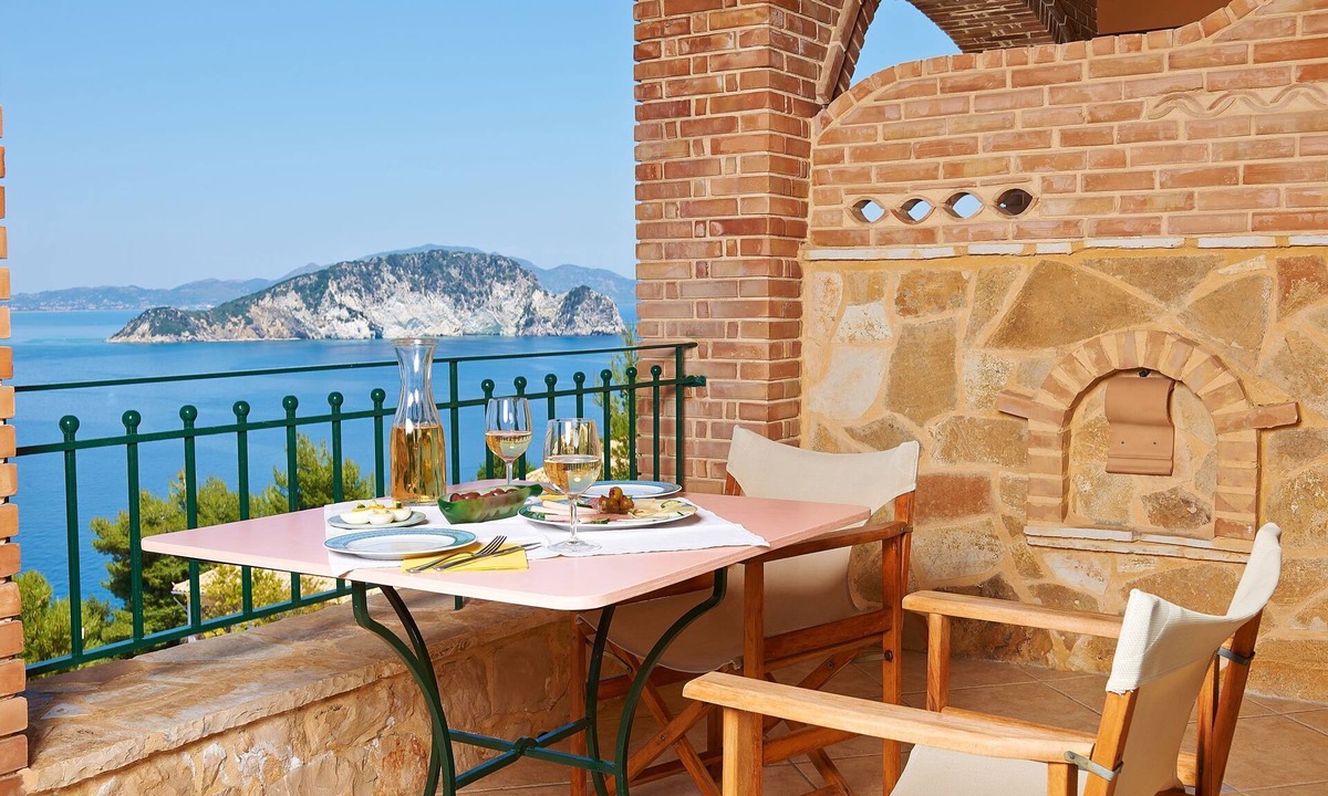 Marathias Apartment | Villas Cavo Marathia - Studio with sea views and pool in a dream location