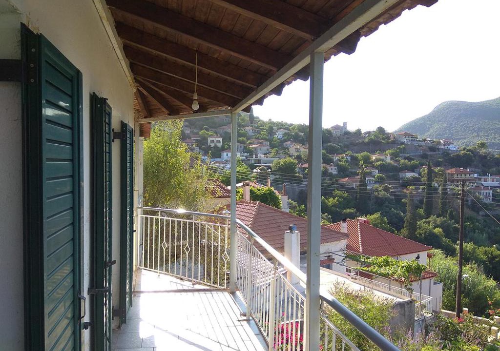 Messaia Apartment | Vintage House with a fantastic view