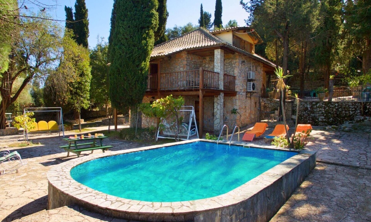 Kefalonian Kastro Villa | Mazarakata