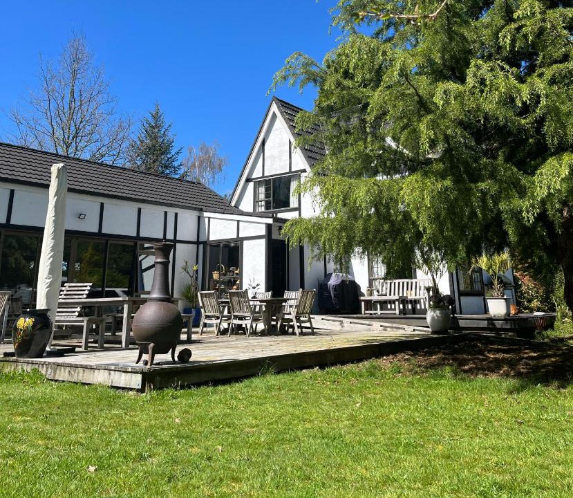Broadlands Forest House | Waiara Riverside Home