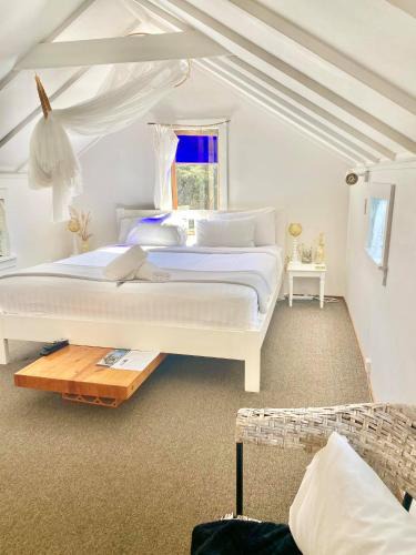 Ostend House | Waiheke Island Guesthouse