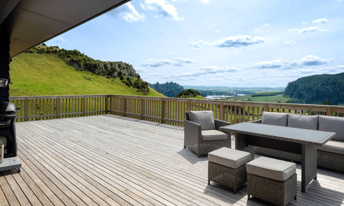 North Island House | Waipamu Lodge – Whakamaru Holiday Home
