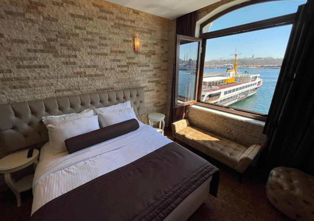 Karakoy Hotel | Weingart Seaside Hotel
