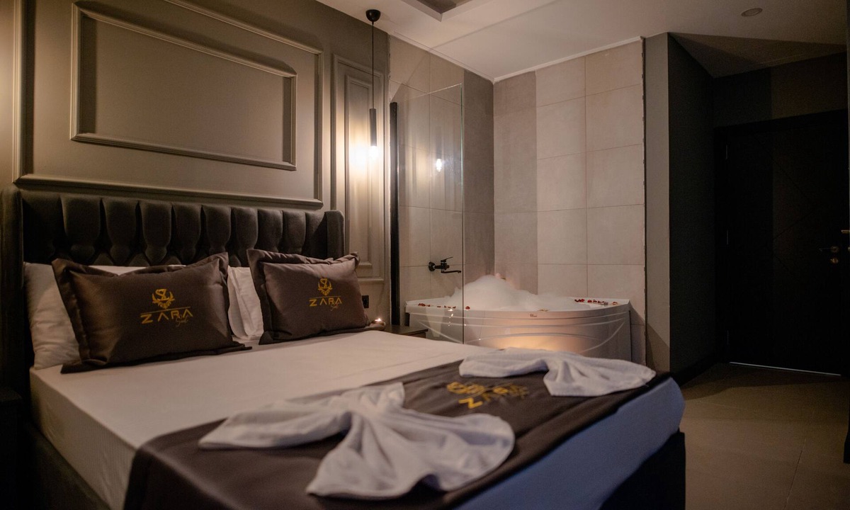 Gaziosmanpasa Hotel | Zara Suit