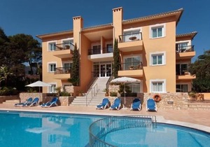 1 bedroom accommodation in Cala San Vincente