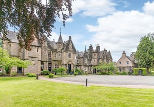 2 bedroom accommodation in Birnam by Dunkeld