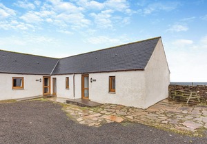 2 bedroom accommodation in Mey, near Thurso