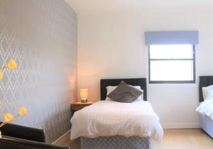3 bedroom City Centre Apartment in Lauriston Place