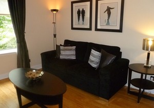 4 Star Sherbrooke One-Bedroom Apartment, Pollokshields, Glasgow - Quiet Location