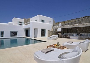 550 m² Villa ∙ 9 bedrooms ∙ 18 guests
