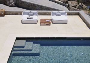 550 m² Villa ∙ 9 bedrooms ∙ 18 guests