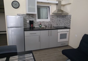 "Above the Sea" Apartment IV