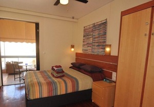 Acropolis Beta, 3 Bdrm, 2 BA Sleep 8 in Real Beds,