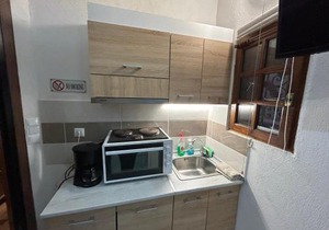 Ano Poli Studios 4