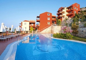 Apartment in Koutouloufari with pool