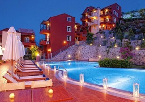 Apartment in Koutouloufari with pool