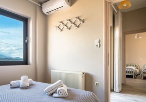 Apartment "Zois 1" with Sea View, Garden & Wi-Fi
