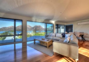 Apartments in Coles Bay, Australia