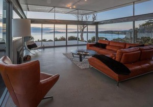 Avalon Coastal Retreat