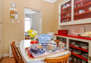 Bay View Apartment