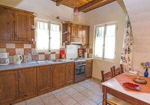 Beautiful villa,Douliana, Near Vamos & Almirida 2