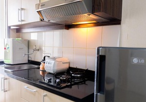 Best Price 2BR Greenlake Sunter Apartment By Travelio