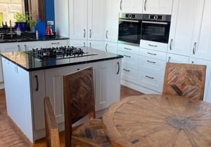 Big and Beautiful Apartment in Leith