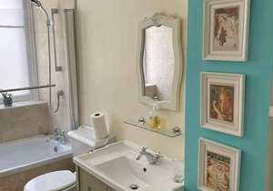 Big and Beautiful Apartment in Leith