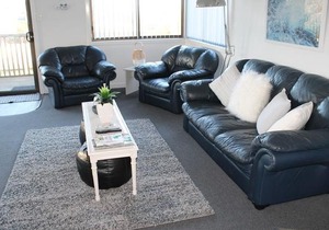 Bircoo Cottage Beach and Golf Getaway