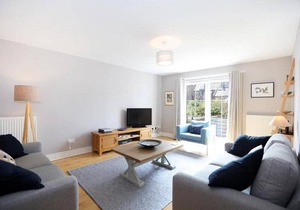Bright and charming 2 bed in vibrant Leith
