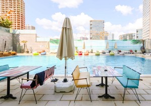 Business-Friendly Residence with Pool in Fikirtepe