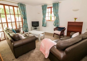 Cabin ∙ 3 bedrooms ∙ 6 guests