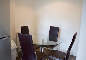 Central 2 Bedroom Flat in Leafy Marchmont