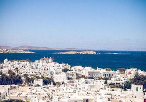 Central local living in Mykonos, main town