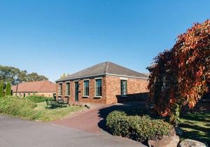 Country Club Villas