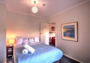 Cove Beach Apartment 1