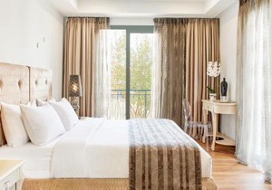 Dioni Boutique Hotel