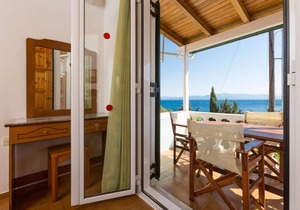 Dolphin Villa 1 - Two Bedroom Villa, Sleeps 5