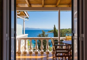 Dolphin Villa 2 - Two Bedroom Villa, Sleeps 5
