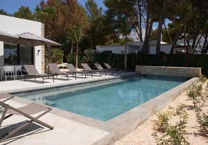 Exclusive 9 Bedroom Villa with Beach Access, Ibiza Villa 1029