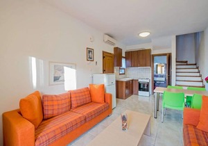 Family Apartment - Polichrono Nr 6