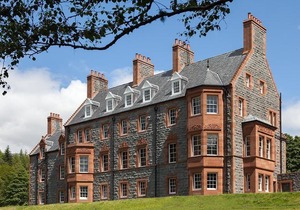 Glencoe House