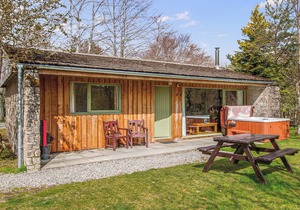 Glenmhor and Highland Park Lodges