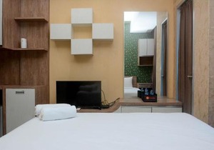 Gorgeous and Strategic Studio Apartment at Capitol Park Residence By Travelio