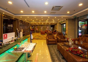 Grand Palace Hotel