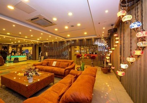 Grand Palace Hotel