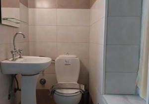HERMOUPOLI ROOMS