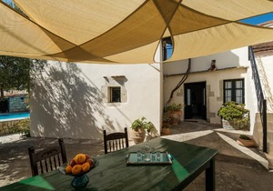 Ideal for family, small village close to beaches