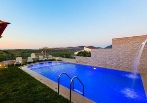 Kampos Villa III, Nature Living with Heated Pool, pure elegance, By ThinkVilla