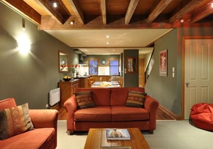 Lansdown Peaks Apartments